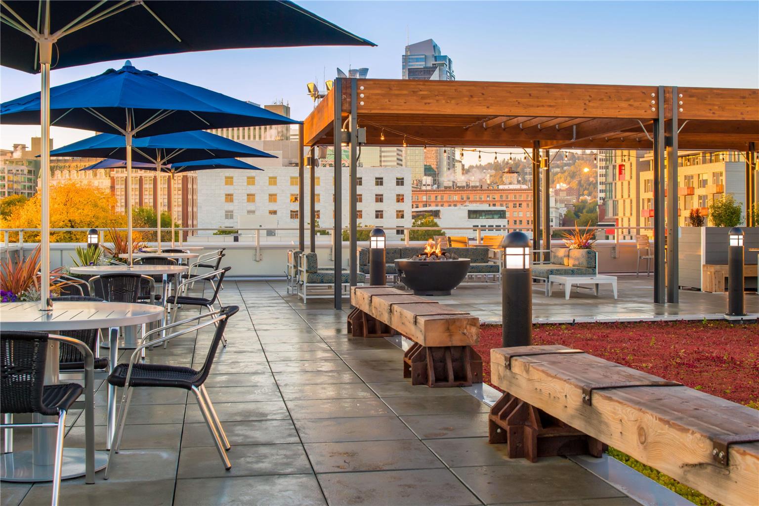 Hampton Inn & Suites Portland-Pearl District, Portland — photo 1